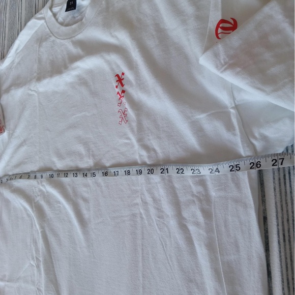 10.DEEP “Tenth Division New York” Long Sleeve *EUC* - Picture 8 of 9